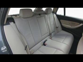 Photo 13 du bon plan BMW Série 3 Touring 320dA xDrive 190ch Executive occasion à 16900 €