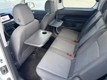 Photo 17 du bon plan FORD Grd Tourneo Connect 1.5 EcoBoost 114ch Titanium occasion à 24990 €