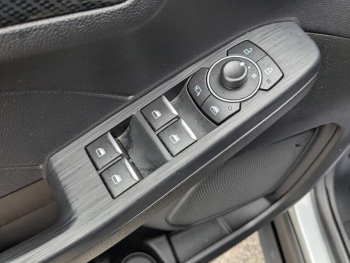 Photo 7 du bon plan FORD Kuga 2.5 Duratec 190ch FHEV E85 ST-Line BVA occasion à 27500 €