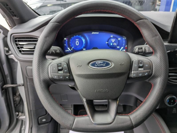 Photo 10 du bon plan FORD Kuga 2.5 Duratec 190ch FHEV E85 ST-Line BVA occasion à 27500 €