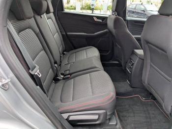 Photo 17 du bon plan FORD Kuga 2.5 Duratec 190ch FHEV E85 ST-Line BVA occasion à 27500 €