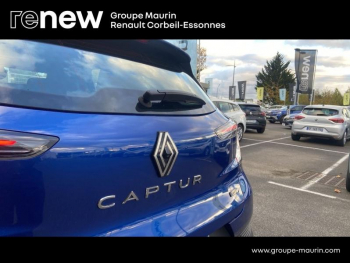 Photo 30 du bon plan RENAULT Captur 1.6 E-Tech hybride 145ch Evolution occasion à 23300 €