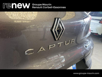 Photo 30 du bon plan RENAULT Captur 1.6 E-Tech hybride 145ch Evolution occasion à 23300 €