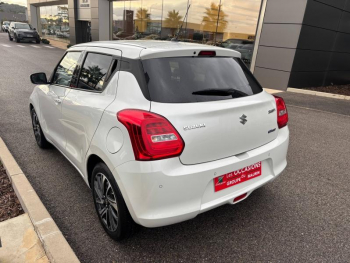 Photo 7 du bon plan SUZUKI Swift 1.2 Dualjet Hybrid 83ch Pack occasion à 15990 €
