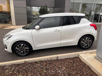 Photo 8 du bon plan SUZUKI Swift 1.2 Dualjet Hybrid 83ch Pack occasion à 15990 €