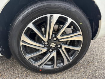 Photo 9 du bon plan SUZUKI Swift 1.2 Dualjet Hybrid 83ch Pack occasion à 15990 €