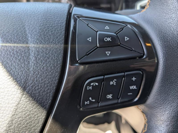 Photo 9 du bon plan FORD Ranger VUL 2.0 TDCi 213ch Double Cabine Wildtrak BVA10 occasion à 33995 €