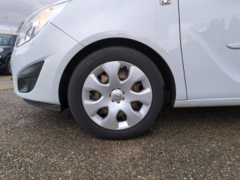 Photo 13 du bon plan OPEL Meriva 1.7 CDTI110 FAP Edition occasion à 5990 €