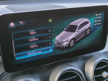 Photo 28 du bon plan MERCEDES-BENZ GLC 300 de 194+122ch AMG Line 4Matic 9G-Tronic occasion à 30900 €