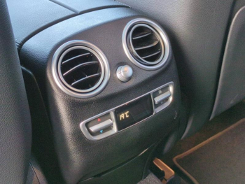 Photo 32 du bon plan MERCEDES-BENZ GLC 300 de 194+122ch AMG Line 4Matic 9G-Tronic occasion à 30900 €