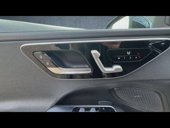 Photo 22 du bon plan MERCEDES-BENZ Classe C Break 300 e 204+129ch AMG Line occasion à 24900 €