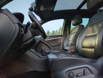 Photo 13 du bon plan VOLKSWAGEN Tiguan 2.0 TDI 177ch BlueMotion Technology FAP R Exclusive 4Motion DSG7 occasion à 15900 €