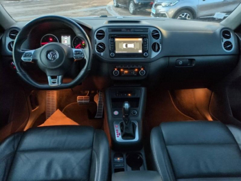 Photo 17 du bon plan VOLKSWAGEN Tiguan 2.0 TDI 177ch BlueMotion Technology FAP R Exclusive 4Motion DSG7 occasion à 15900 €