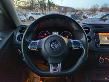 Photo 18 du bon plan VOLKSWAGEN Tiguan 2.0 TDI 177ch BlueMotion Technology FAP R Exclusive 4Motion DSG7 occasion à 15900 €