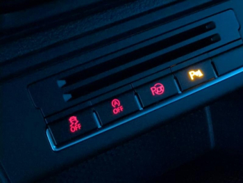 Photo 20 du bon plan VOLKSWAGEN Tiguan 2.0 TDI 177ch BlueMotion Technology FAP R Exclusive 4Motion DSG7 occasion à 15900 €