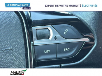 Photo 12 du bon plan PEUGEOT 3008 1.2 PureTech 130ch Allure S&S EAT8 109g occasion à 11990 €