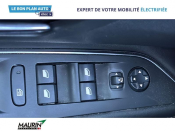 Photo 20 du bon plan PEUGEOT 3008 1.2 PureTech 130ch Allure S&S EAT8 109g occasion à 11990 €