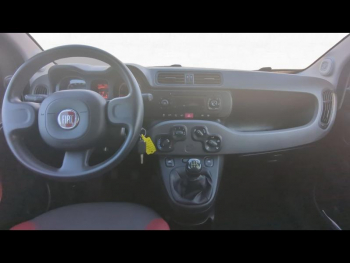 Photo 12 du bon plan FIAT Panda 1.2 8v 69ch Pop occasion à 7290 €