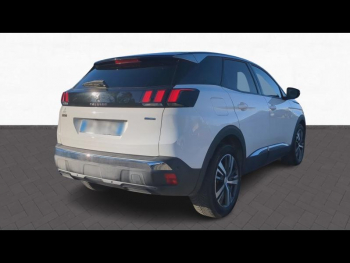 Photo 4 du bon plan PEUGEOT 3008 1.2 PureTech 130ch Allure S&S EAT6 occasion à 12490 €