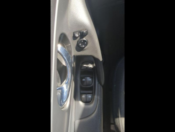 Photo 19 du bon plan NISSAN Qashqai 1.3 DIG-T 140ch N-Connecta Euro6d-T occasion à 14990 €