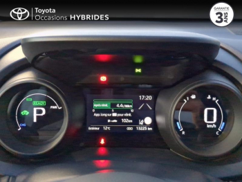 Photo 14 du bon plan TOYOTA Yaris 116h Design 5p MY22 occasion à 22300 €