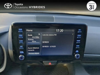 Photo 15 du bon plan TOYOTA Yaris 116h Design 5p MY22 occasion à 22300 €