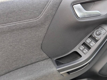 Photo 9 du bon plan FORD Puma 1.0 Flexifuel 125ch S&S mHEV Titanium occasion à 15490 €