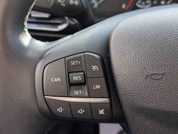 Photo 13 du bon plan FORD Puma 1.0 Flexifuel 125ch S&S mHEV Titanium occasion à 15490 €