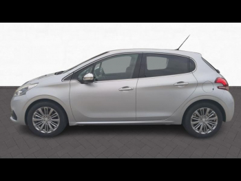 Photo 4 du bon plan PEUGEOT 208 1.2 PureTech 110ch Allure S&S EAT6 5cv 5p occasion à 8990 €