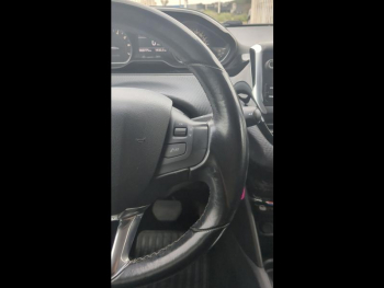 Photo 16 du bon plan PEUGEOT 208 1.2 PureTech 110ch Allure S&S EAT6 5cv 5p occasion à 8990 €
