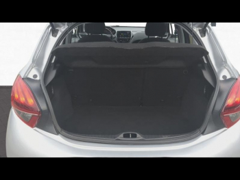 Photo 17 du bon plan PEUGEOT 208 1.2 PureTech 110ch Allure S&S EAT6 5cv 5p occasion à 8990 €