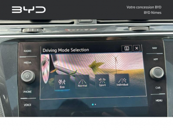 Photo 36 du bon plan VOLKSWAGEN Tiguan 2.0 TDI 150ch R-Line DSG7 occasion à 27990 €