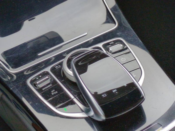 Photo 18 du bon plan MERCEDES-BENZ Classe C Coupé 250 d 204ch Sportline 9G-Tronic occasion à 22490 €