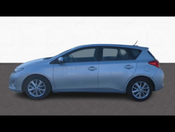 Photo 5 du bon plan TOYOTA Auris 100 VVT-i Dynamic occasion à 10900 €