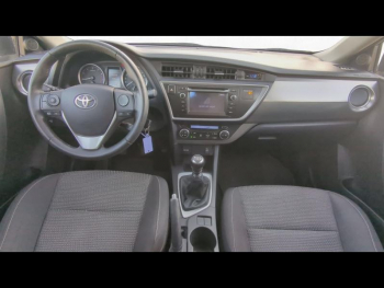 Photo 12 du bon plan TOYOTA Auris 100 VVT-i Dynamic occasion à 10900 €