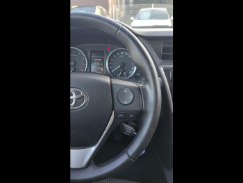 Photo 15 du bon plan TOYOTA Auris 100 VVT-i Dynamic occasion à 10900 €