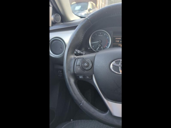 Photo 24 du bon plan TOYOTA Auris 100 VVT-i Dynamic occasion à 10900 €