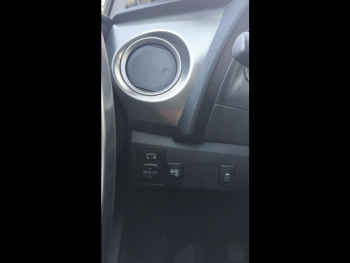 Photo 25 du bon plan TOYOTA Auris 100 VVT-i Dynamic occasion à 10900 €