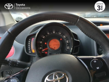 Photo 14 du bon plan TOYOTA Aygo 1.0 VVT-i 72ch x-play 5P MY19 occasion à 10990 €