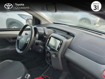 Photo 21 du bon plan TOYOTA Aygo 1.0 VVT-i 72ch x-play 5P MY19 occasion à 10990 €