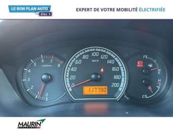 Photo 9 du bon plan SUZUKI Swift 1.6 VVT Sport 3p occasion à 5990 €