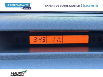 Photo 11 du bon plan SUZUKI Swift 1.6 VVT Sport 3p occasion à 5990 €