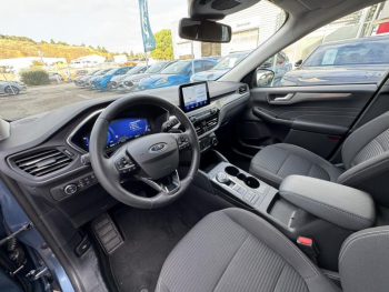 Photo 23 du bon plan FORD Kuga 2.5 Duratec 190ch FHEV E85 Titanium BVA occasion à 24900 €