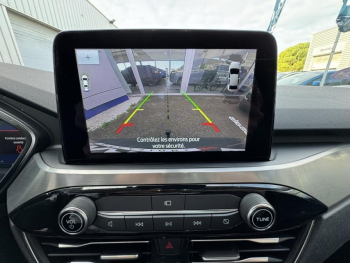 Photo 29 du bon plan FORD Kuga 2.5 Duratec 190ch FHEV E85 Titanium BVA occasion à 24900 €