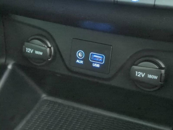 Photo 22 du bon plan HYUNDAI Tucson 1.7 CRDI 141ch Edition #Mondial 2WD DCT-7 occasion à 14990 €