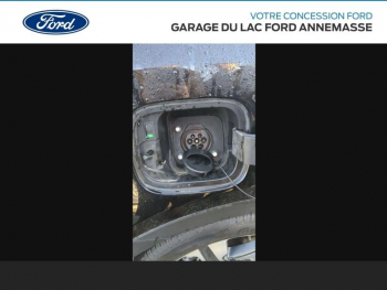 Photo 15 du bon plan KIA Sorento 1.6 T-GDi 265ch PHEV Premium BVA6 4x4 7 places occasion à 32990 €