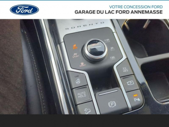 Photo 29 du bon plan KIA Sorento 1.6 T-GDi 265ch PHEV Premium BVA6 4x4 7 places occasion à 32990 €