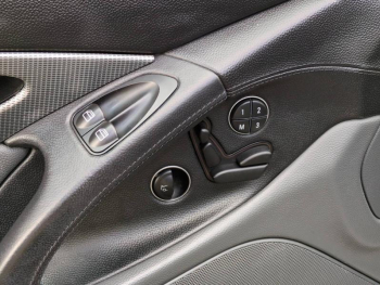 Photo 17 du bon plan MERCEDES-BENZ Classe SL 350 Roadster BA occasion à 11900 €