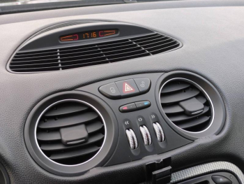 Photo 21 du bon plan MERCEDES-BENZ Classe SL 350 Roadster BA occasion à 11900 €