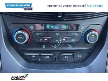 Photo 16 du bon plan FORD Grand C-MAX 1.5 TDCi 120ch Stop&Start Titanium PowerShift occasion à 9990 €